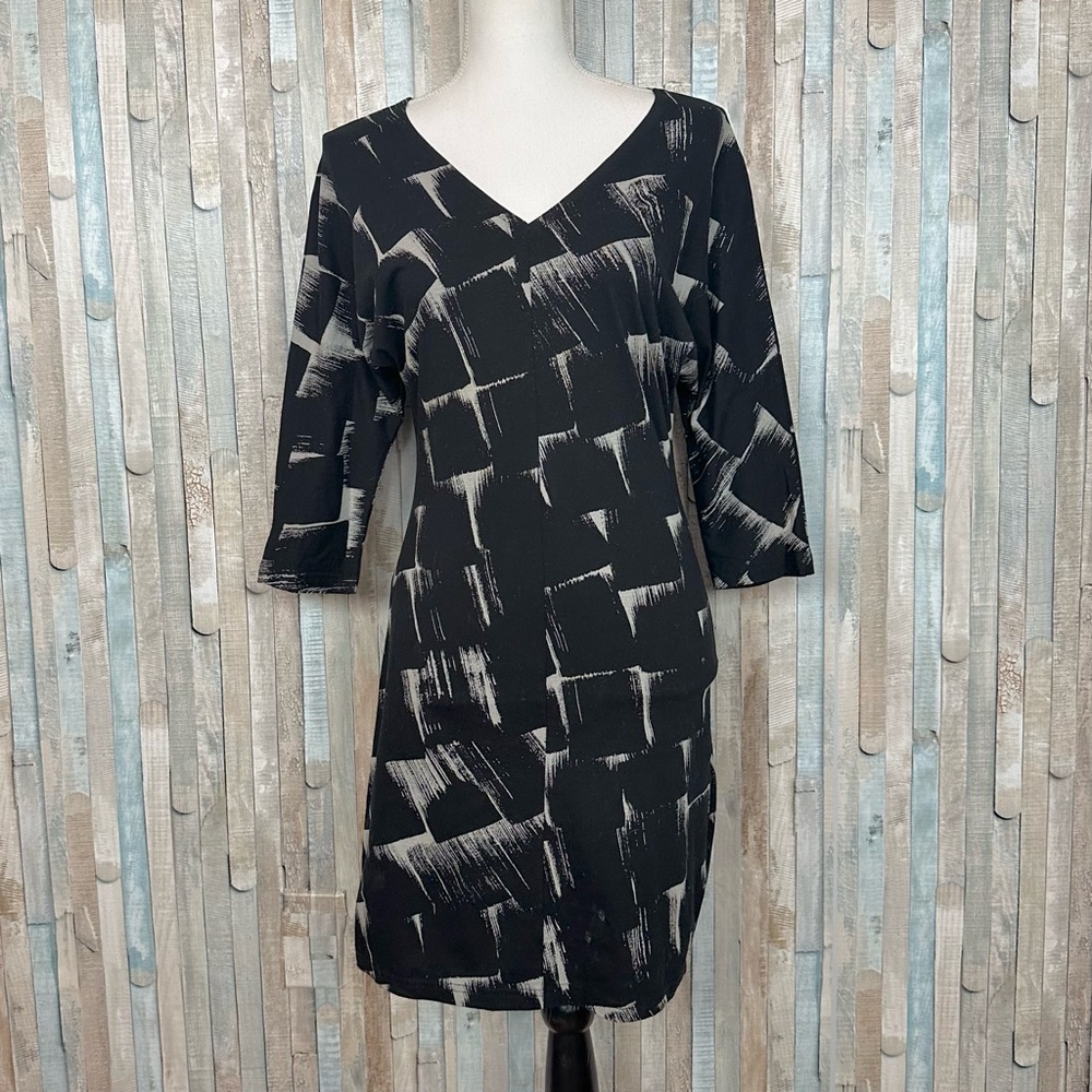 Marimekko XS Black V Neck Printed Knit Fitted 3/4 Sleeve Sheath Tunic Mini Dress